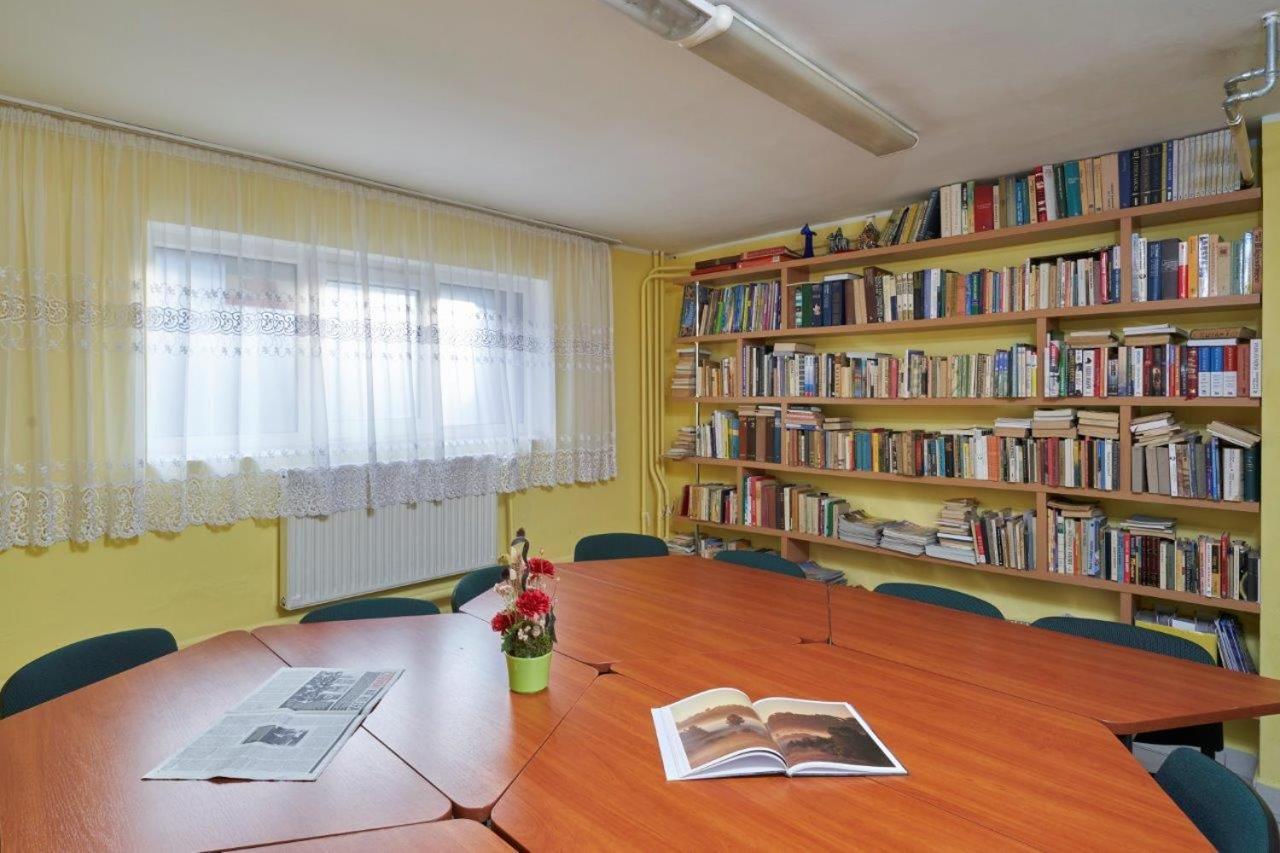 Szkolne Schronisko Mlodziezowe W Olsztynie Hostel Όλστυν Εξωτερικό φωτογραφία